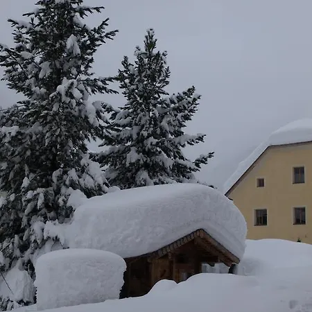 Hotel Alpenfrieden 3*
