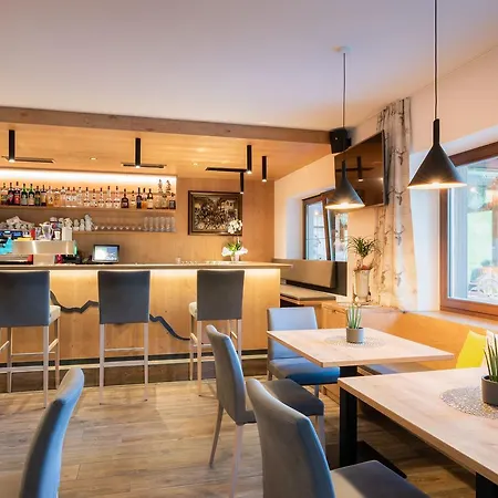 Hotel Alpenfrieden Rio Bianco/Weissenbach