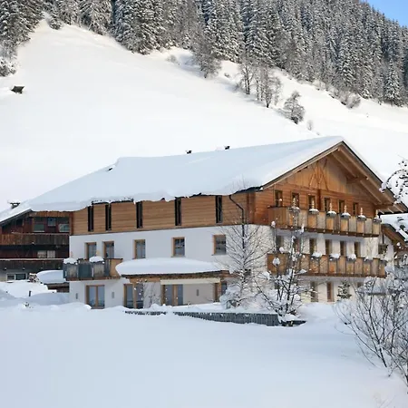 Hotel Alpenfrieden 3*